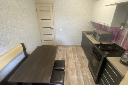 1-ком., 40.5 квартира в центре города.