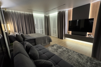 Современная квартира-студия рядом с центром