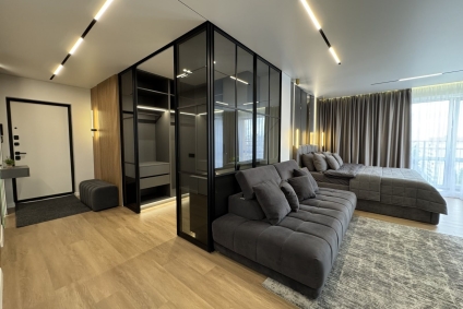 Современная квартира-студия рядом с центром
