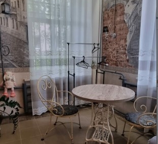 Апартаменты в центре города, собственная парковка.